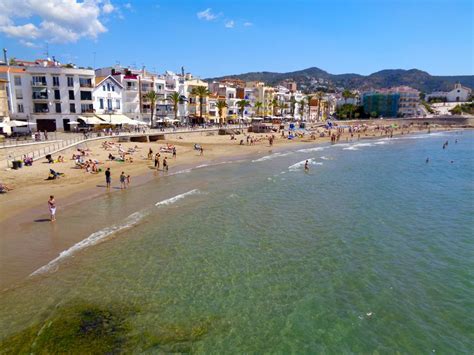 playa gay barcelona